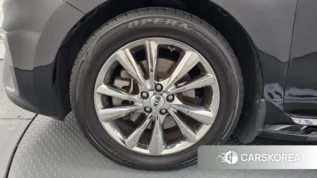 Kia The New Carnival id 3319570 из Кореи 15