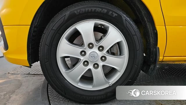 Hyundai The New Grand Starex id 4751243 из Кореи 32