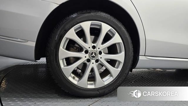 Mercedes-Benz E-Class W213 id 4918267 из Кореи 30