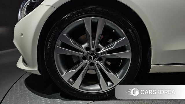 Mercedes-Benz C-Class W205 id 4983277 из Кореи 29