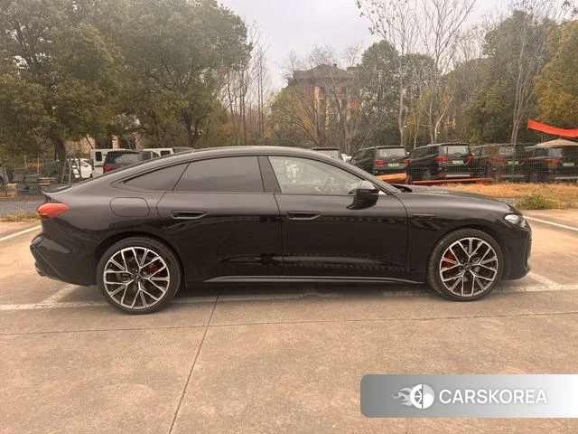 Audi A5L 2026 Черный из Китая, фото 5