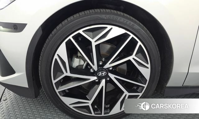 Hyundai Ionic 6 id 5046680 из Кореи 34