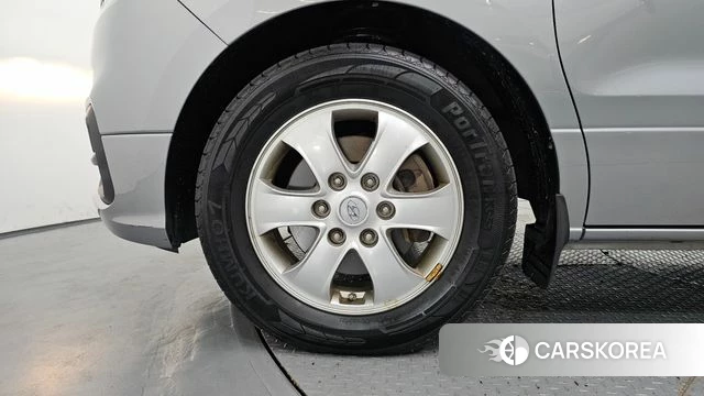 Hyundai The New Grand Starex id 5024000 из Кореи 26