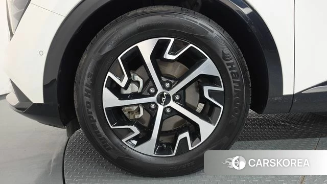 Kia Sportage 5th Generation Hybrid id 4985775 из Кореи 27