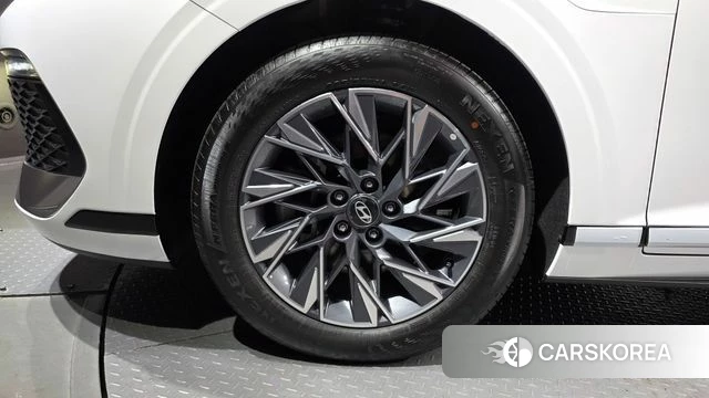 Hyundai The New Granger (GN7) id 4892543 из Кореи 26