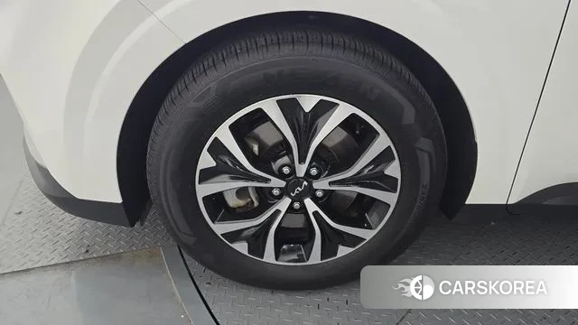 Kia Carnival 4th generation id 3721600 из Кореи 15