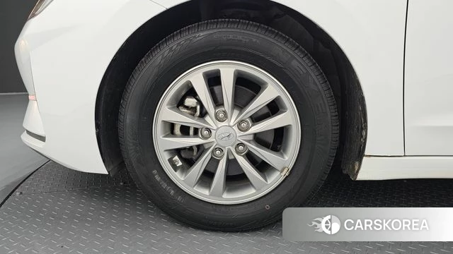 Hyundai The New Avante AD id 4732643 из Кореи 26