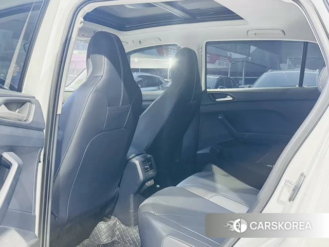 Volkswagen Tharu 2025 Белый из Китая, фото 5