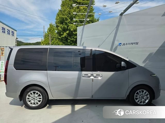 Hyundai Staria id 4921372 из Кореи 12