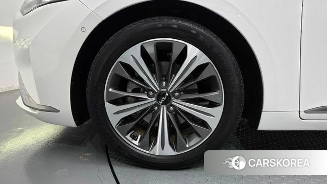 Kia K8 Hybrid id 5016833 из Кореи 29