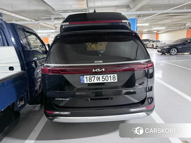 Kia Carnival 4th generation 2023 Черный из Кореи, фото 5