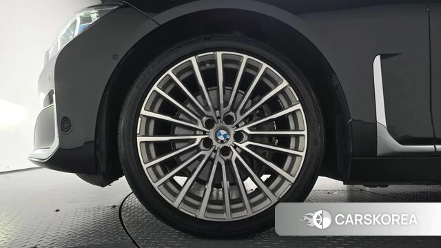 BMW 7 Series (G11) id 4982727 из Кореи 39