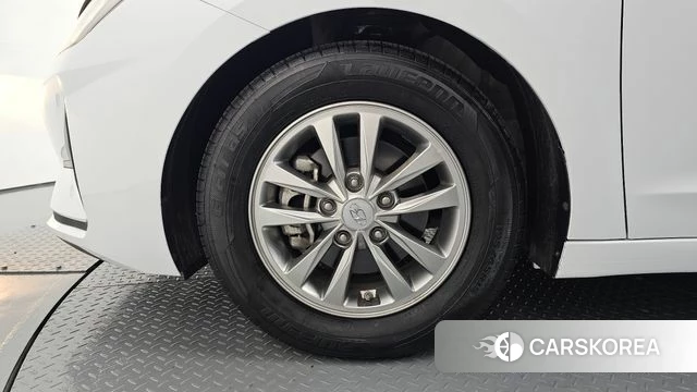 Hyundai The New Avante AD id 4849805 из Кореи 15