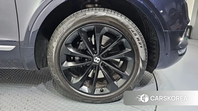 Bentley Bentayga id 3449054 из Кореи 15