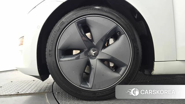Tesla Model 3 id 5013301 из Кореи 15
