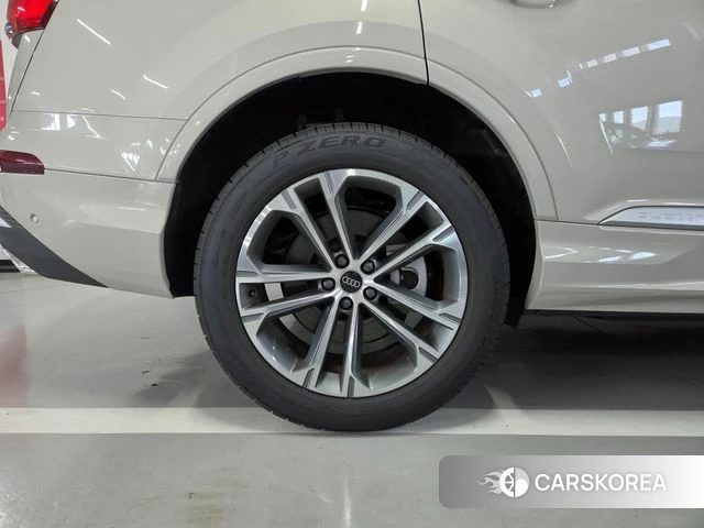 Audi Q7 (4M) id 4904152 из Кореи 13