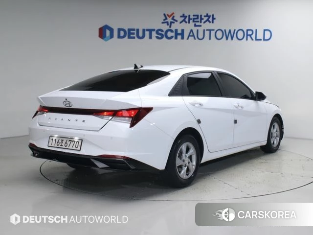 Hyundai Avante (CN7) 2021 Белый из Кореи, фото 5
