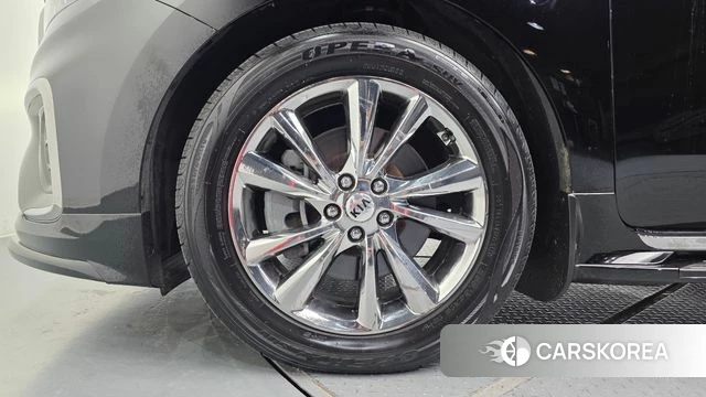 Kia The New Carnival id 4998504 из Кореи 15