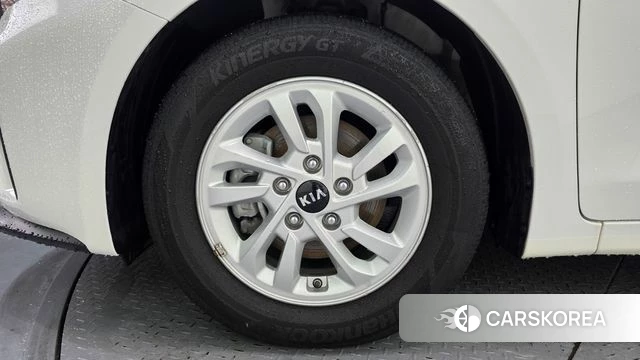 Kia Come New K3 id 5013637 из Кореи 15
