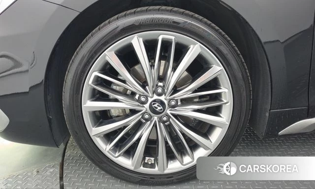 Hyundai Grandeur IG id 5048404 из Кореи 29