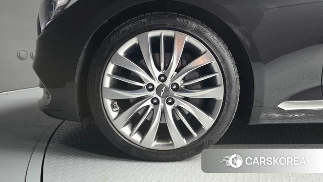 Genesis G80 id 4923901 из Кореи 31