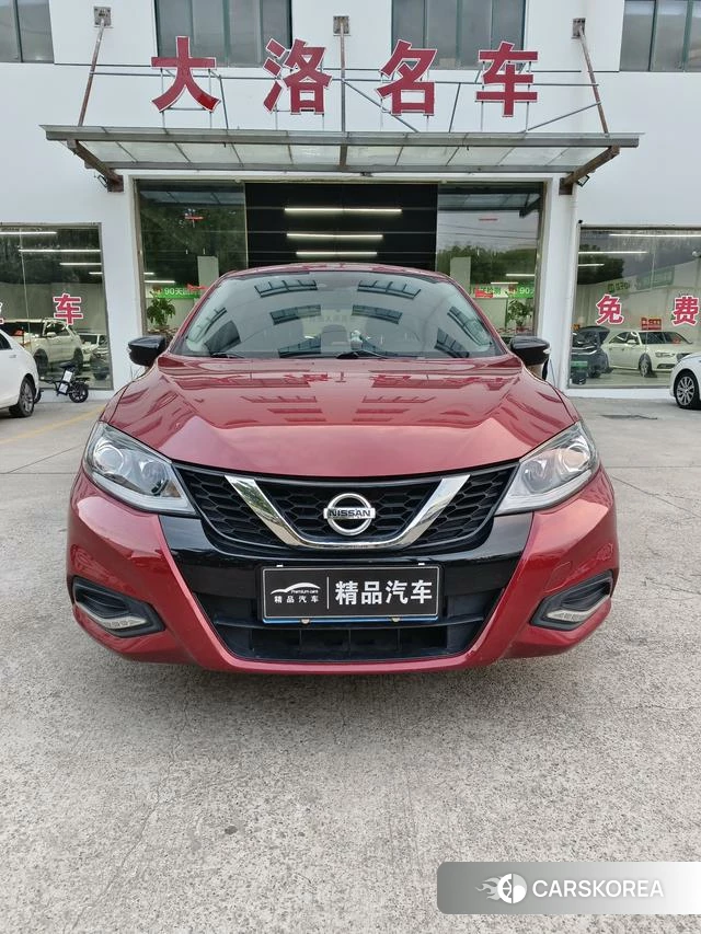 Nissan Tiida 2021 Красный из Китая, фото 5