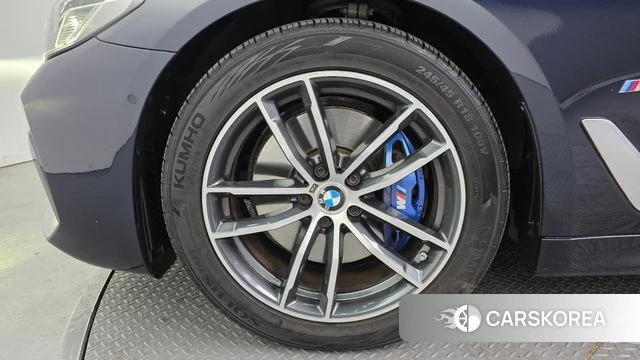 BMW 5 Series (G30) id 4223943 из Кореи 15