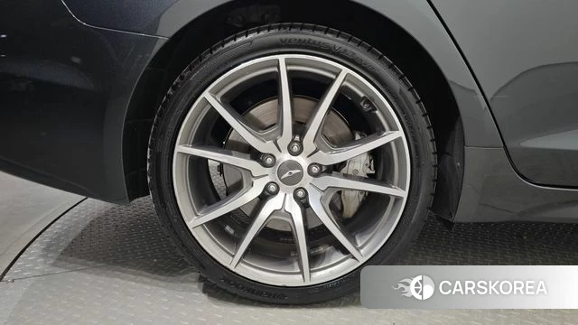 Genesis G70 id 5029339 из Кореи 30