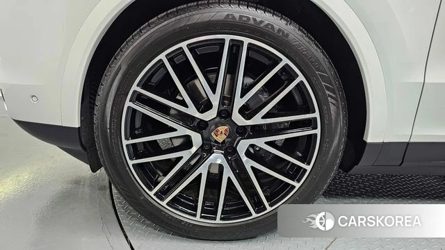 Porsche Cayenne (PO536) id 4462387 из Кореи 33