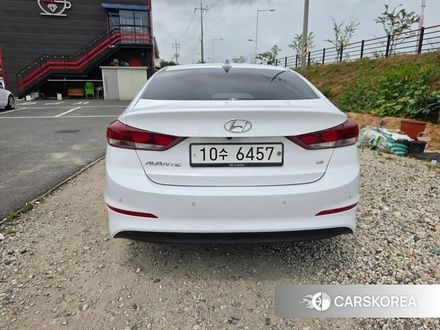 Hyundai Avante AD id 4689497 из Кореи 14