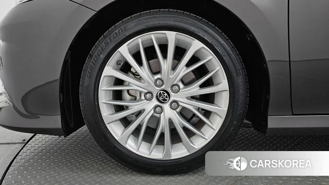 Toyota Camry (XV70) id 4918922 из Кореи 30