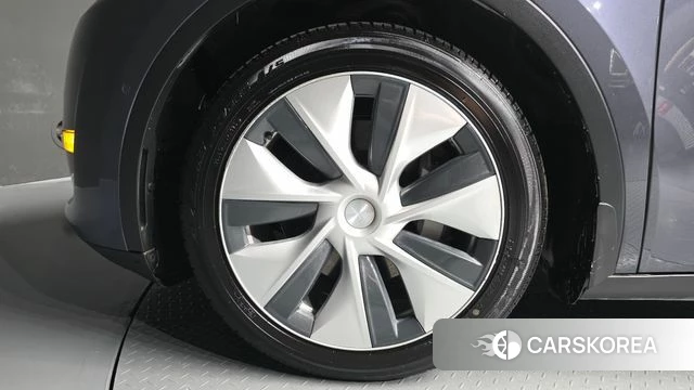 Tesla Model Y id 4906558 из Кореи 15