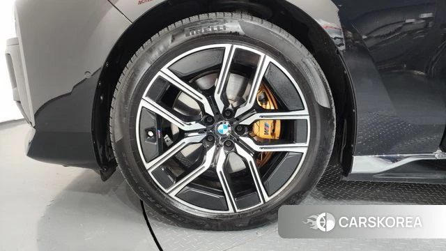BMW i7 (G70) id 4928957 из Кореи 34