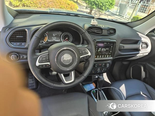 Jeep Renegade 2023 Темно-зеленый из Кореи, фото 6