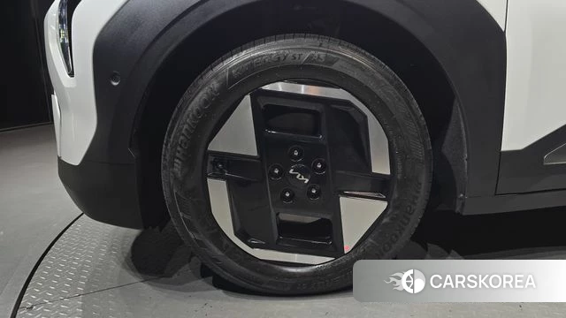 Kia EV3 id 4904570 из Кореи 15