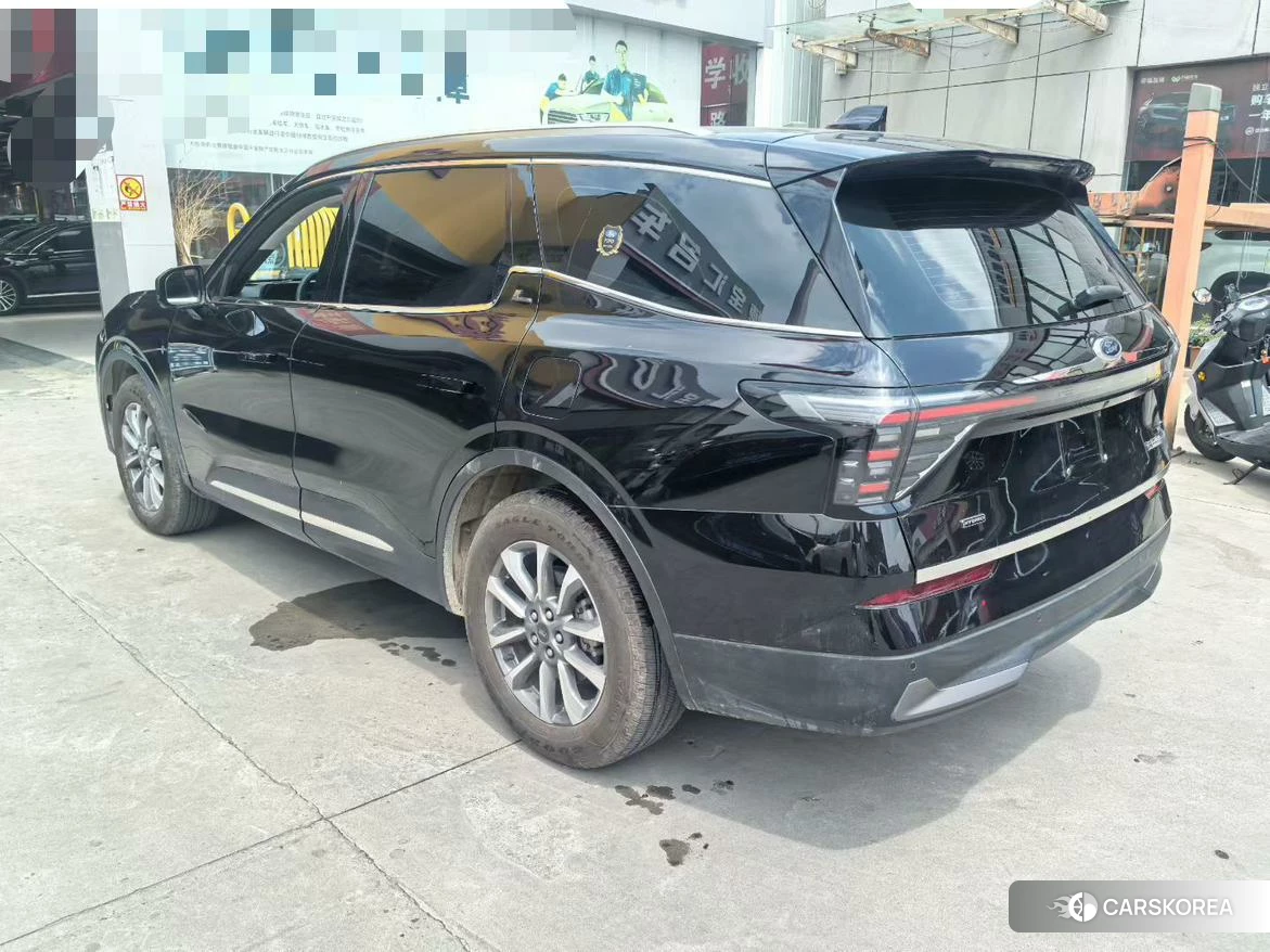 Ford Edge 2024 Черный из Китая, фото 5