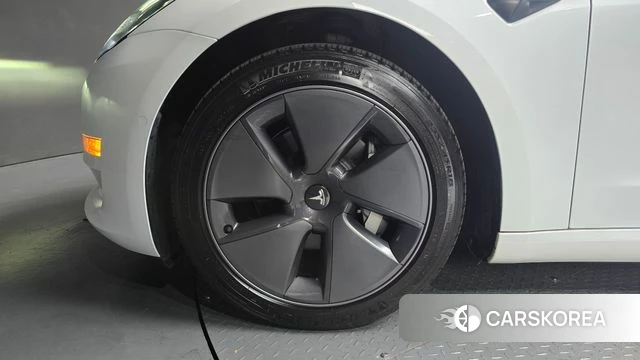 Tesla Model 3 id 4898931 из Кореи 29
