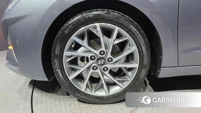Hyundai The New Avante AD id 4536437 из Кореи 25