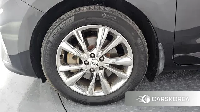 Kia The New Carnival id 3682319 из Кореи 15
