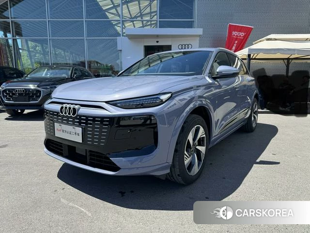 Audi Q6L 2026 Темно-серый из Китая, фото 5