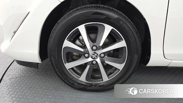 Toyota Prius C id 5048679 из Кореи 15