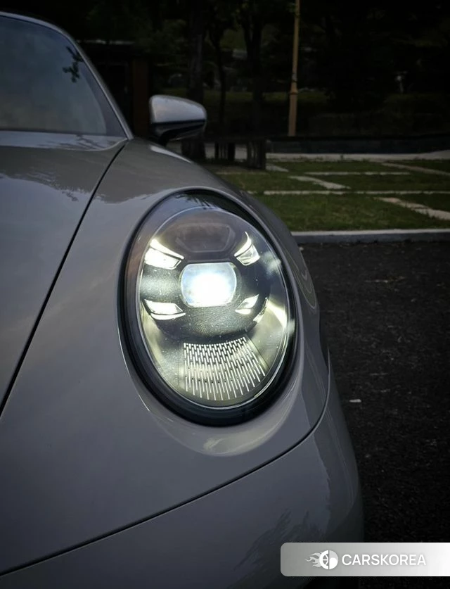 Porsche 911(992) id 4744250 из Кореи 15