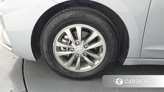 Hyundai The New Avante AD id 4794560 из Кореи 15