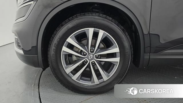 Renault Korea (Samsung) The New QM6 id 5028979 из Кореи 25