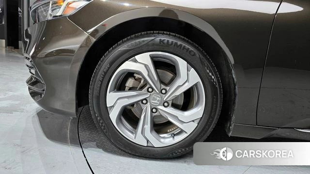 Honda Accord 10th Generation id 3893853 из Кореи 15