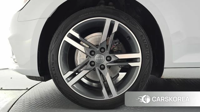 Audi A4 (B9) id 4987796 из Кореи 29