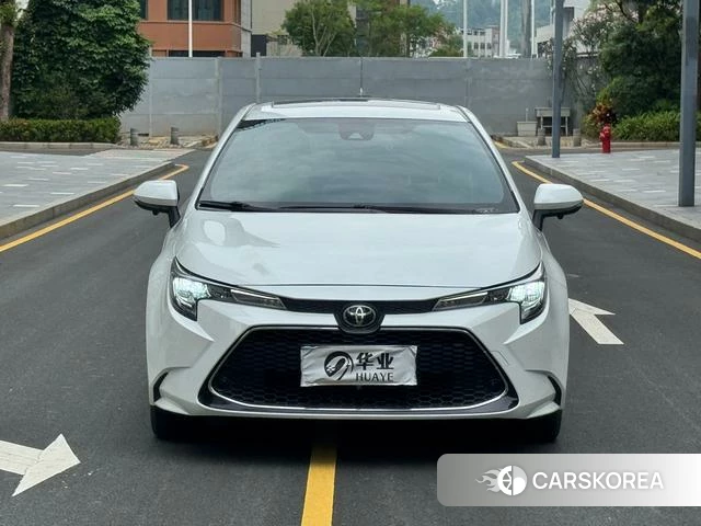 Toyota Levin 2021 Белый из Китая, фото 6