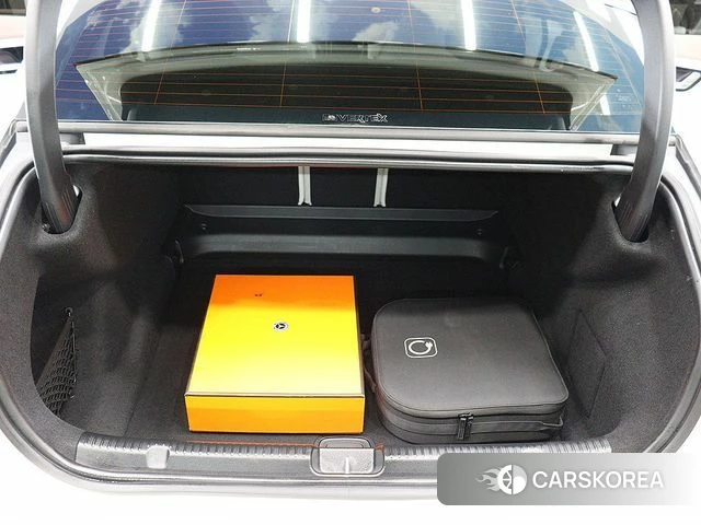 Mercedes-Benz EQE V295 2026 Белый из Кореи, фото 5