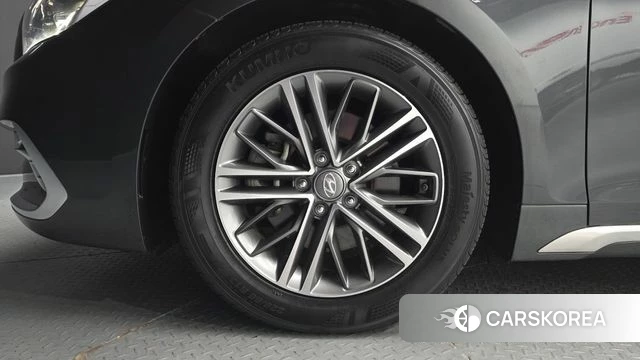 Hyundai Grandeur IG id 5018510 из Кореи 29