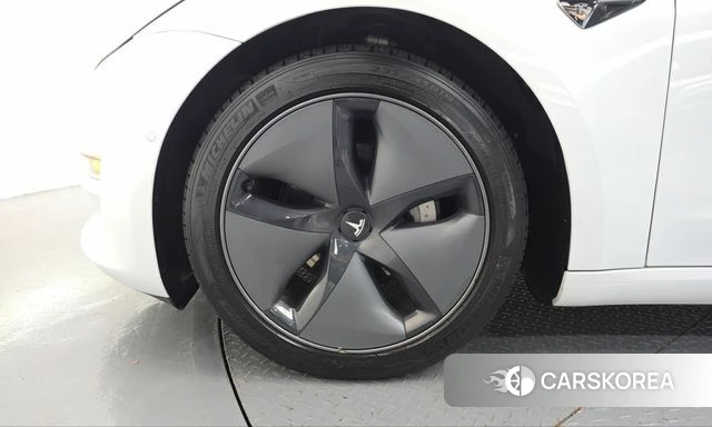 Tesla Model 3 id 4997970 из Кореи 25